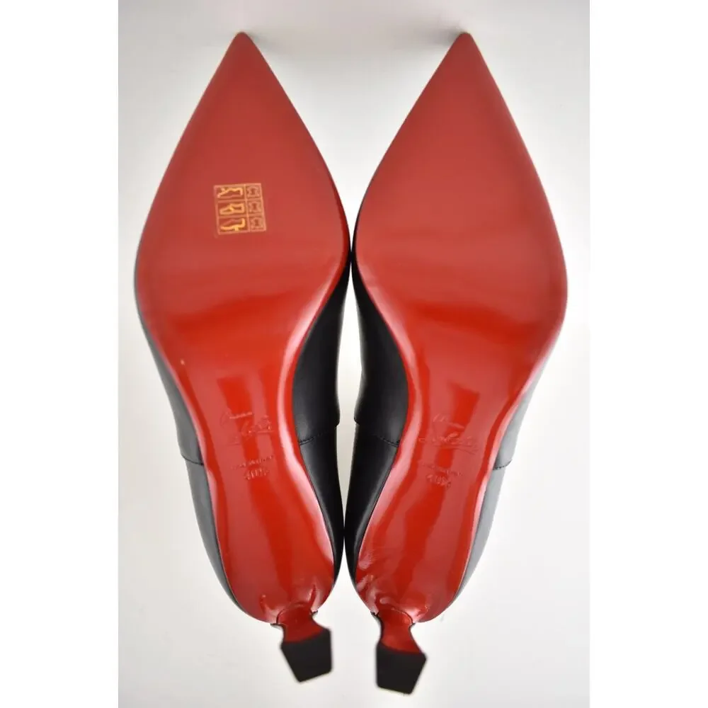 Christian Louboutin Condodo 85 Black Calf Leather Short Ankle Heel Boot 40.5